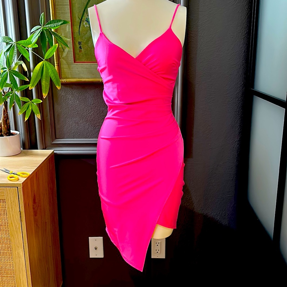 Super sexy hot pink dress
